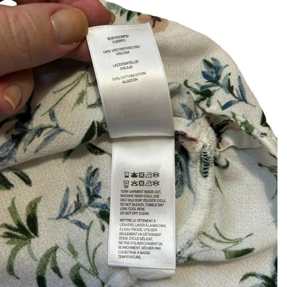 Lucky Brand Women's Floral Border Print Peplum Top Size Small - Picture 10 of 11